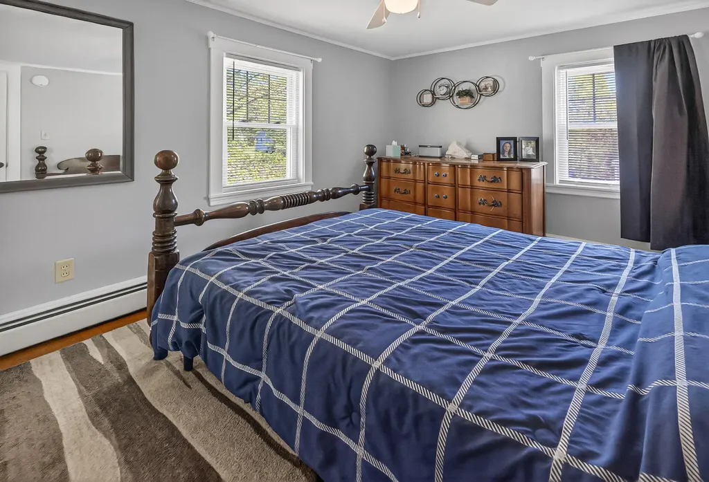 56 Yarmouth Road Gray ME 04039