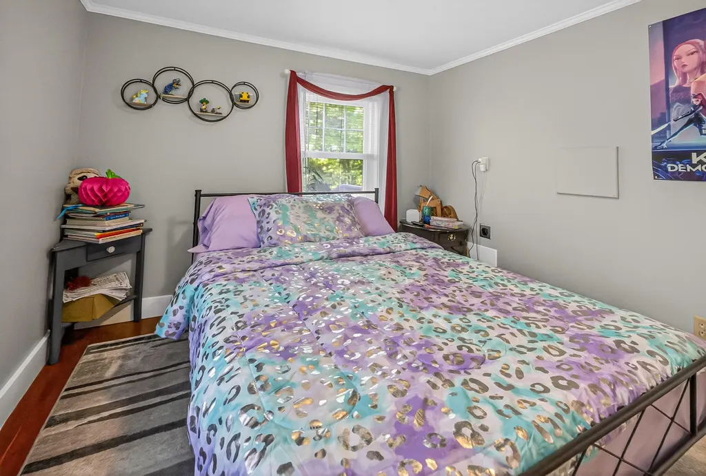 56 Yarmouth Road Gray ME 04039