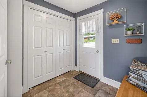 56 Yarmouth Road Gray ME 04039