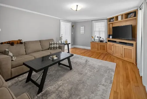 56 Yarmouth Road Gray ME 04039