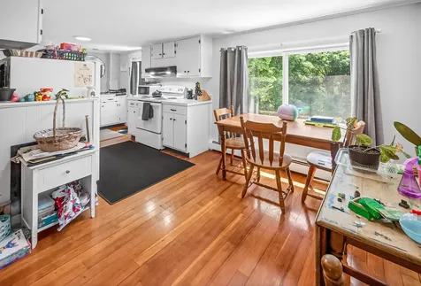 56 Yarmouth Road Gray ME 04039