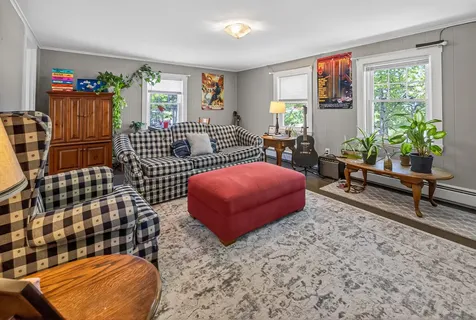 56 Yarmouth Road Gray ME 04039