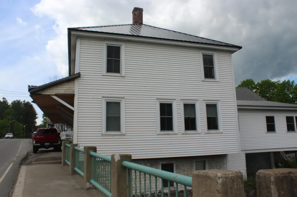 328 Main Street Sherman ME 04776