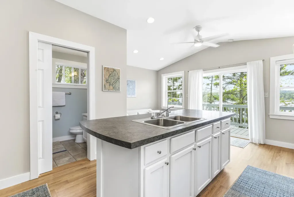23A Baxter Road Raymond ME 04071