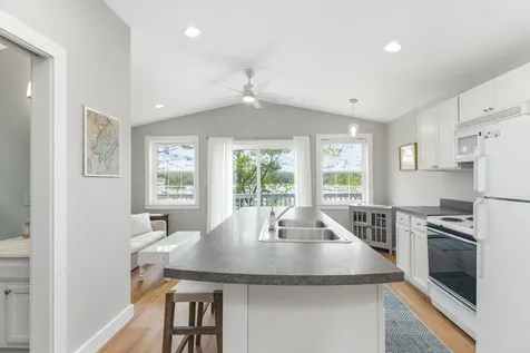 23A Baxter Road Raymond ME 04071
