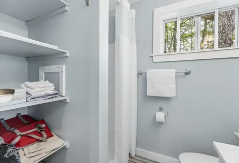 23A Baxter Road Raymond ME 04071