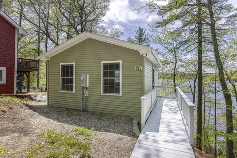 23A Baxter Road Raymond ME 04071