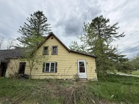 26 Petticoat Hill Princeton ME 04668