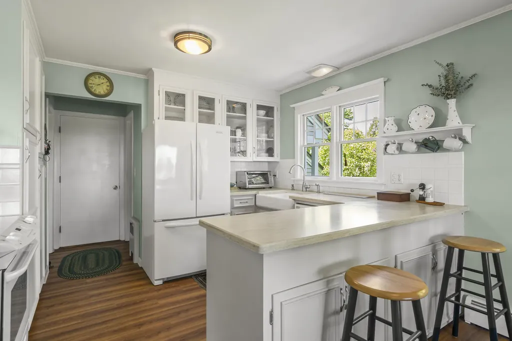 690 Bremen Road Waldoboro ME 04572