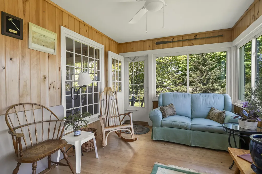 690 Bremen Road Waldoboro ME 04572