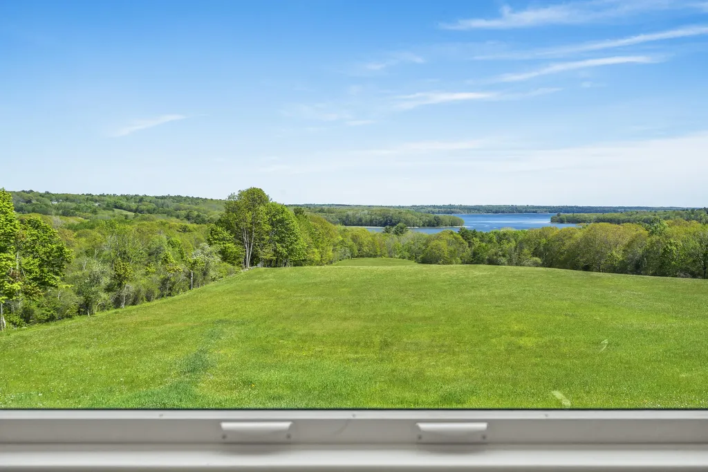 690 Bremen Road Waldoboro ME 04572