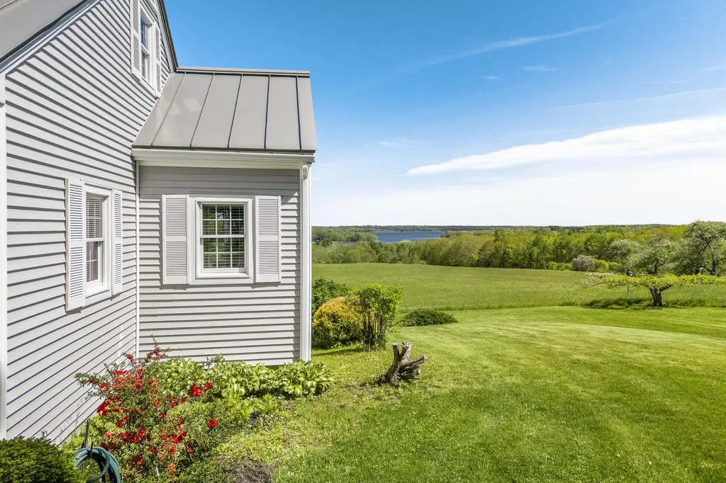 690 Bremen Road Waldoboro ME 04572