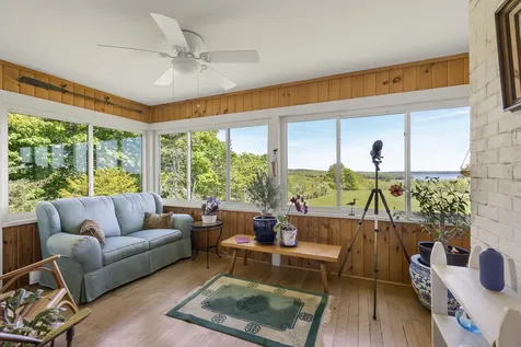 690 Bremen Road Waldoboro ME 04572