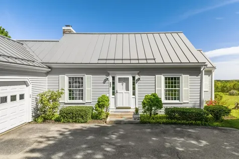 690 Bremen Road Waldoboro ME 04572
