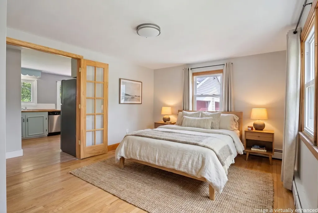 37 Pilgrim Road Standish ME 04084