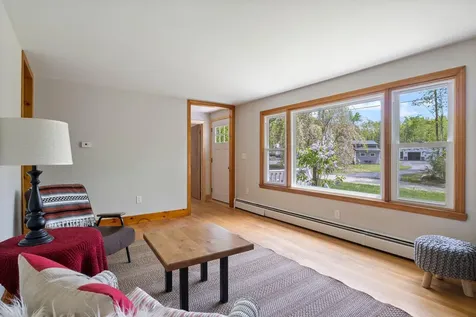 37 Pilgrim Road Standish ME 04084