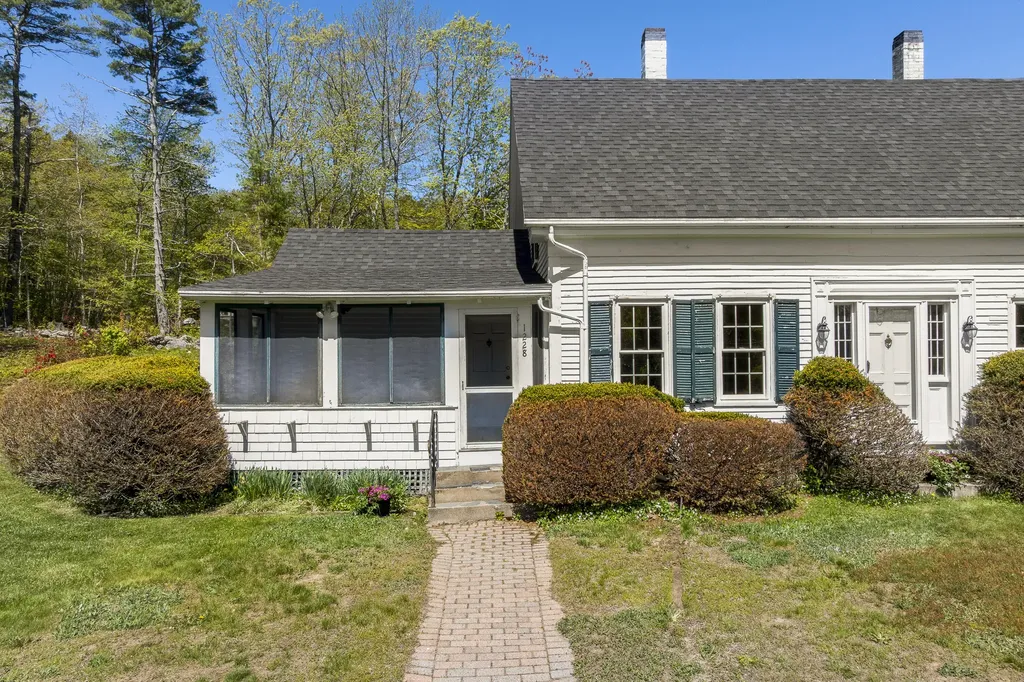 1228 State Route 32 Bristol ME 04564