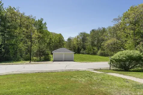1228 State Route 32 Bristol ME 04564