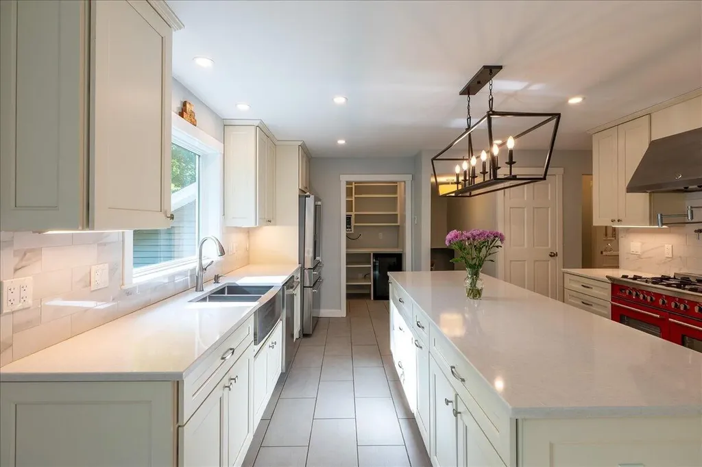 11 Highland Road Newcastle ME 04553