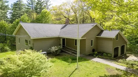 11 Highland Road Newcastle ME 04553