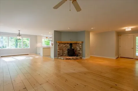 11 Highland Road Newcastle ME 04553