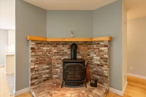 11 Highland Road Newcastle ME 04553