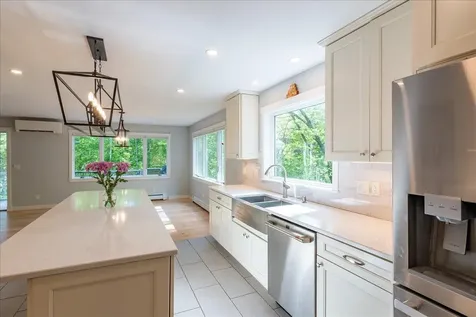 11 Highland Road Newcastle ME 04553