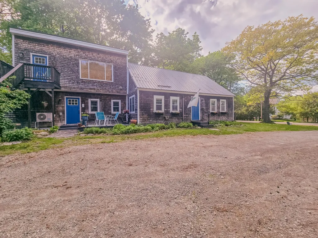 99 Kennebec Road Hampden ME 04444