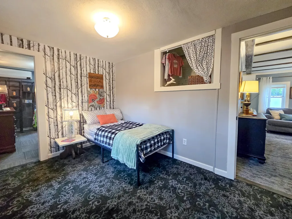 99 Kennebec Road Hampden ME 04444