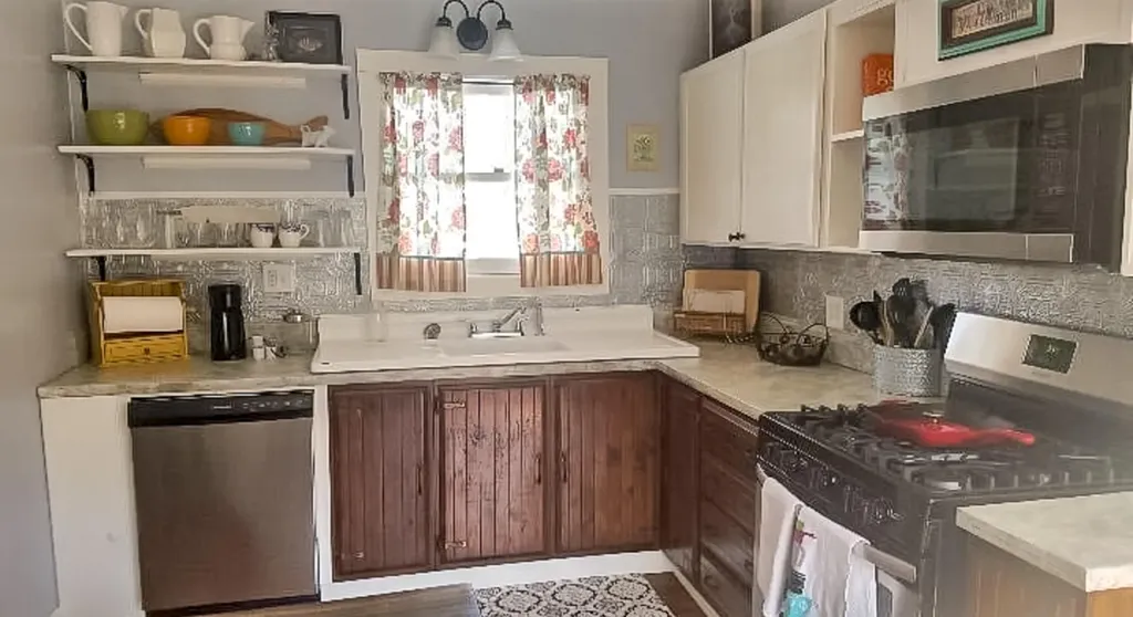 99 Kennebec Road Hampden ME 04444