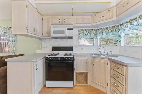 1473 Paleo Woods Way Casco ME 04015
