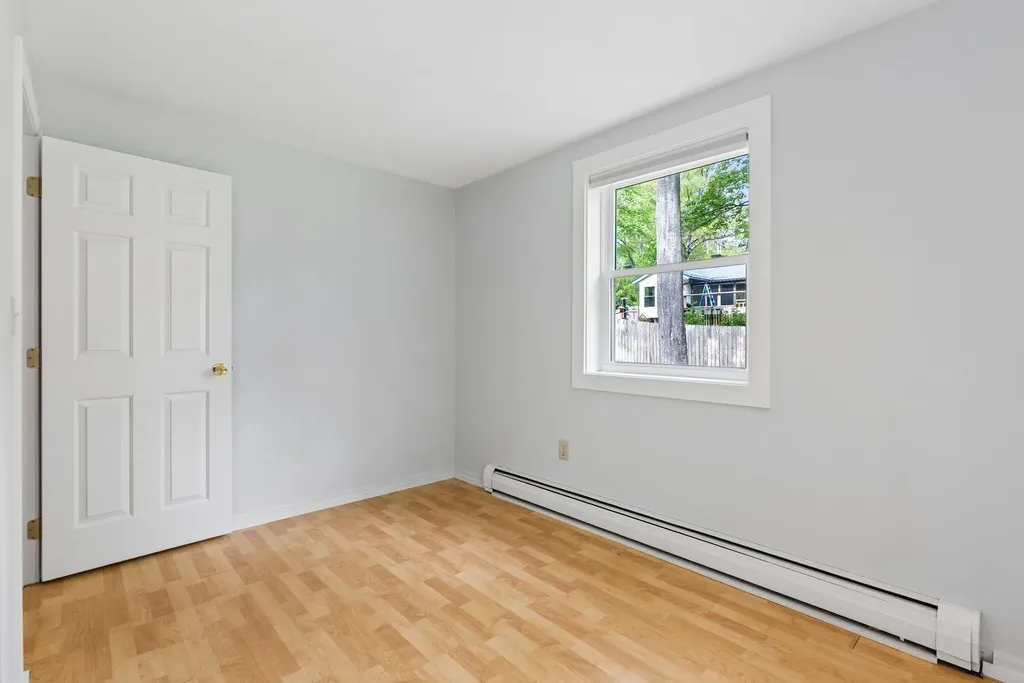 8 Center Street Lisbon ME 04252
