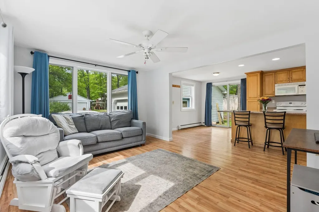 8 Center Street Lisbon ME 04252