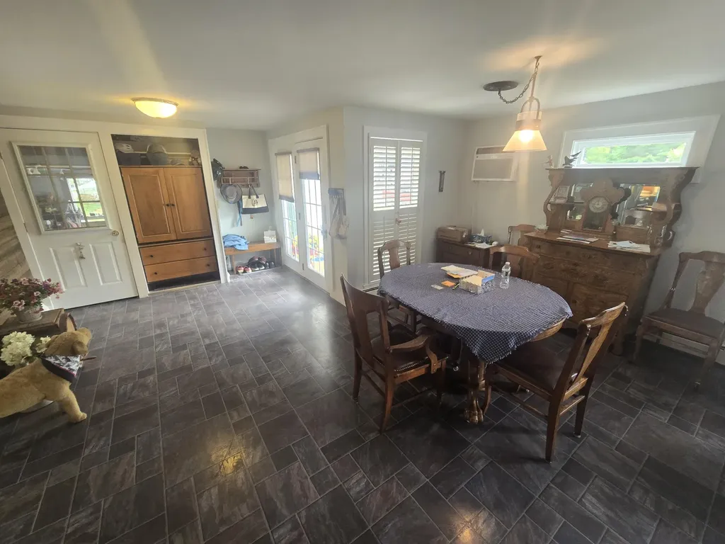 61 Fairfax Street Bangor ME 04401