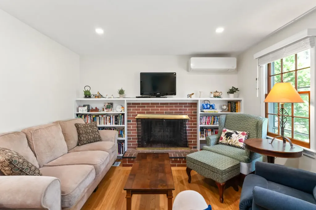 88 Anderson Avenue Yarmouth ME 04096