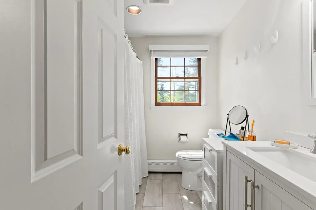 88 Anderson Avenue Yarmouth ME 04096