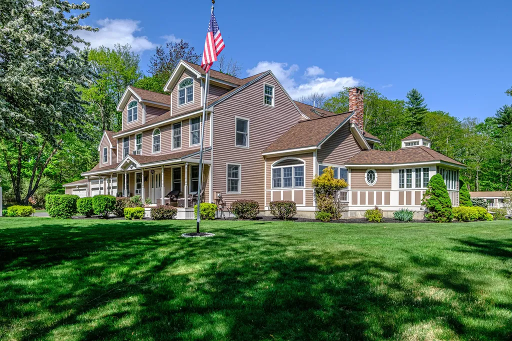18 Herrick Road Gorham ME 04038