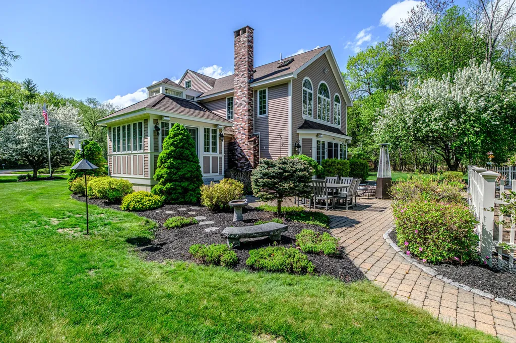 18 Herrick Road Gorham ME 04038