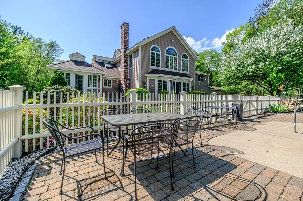 18 Herrick Road Gorham ME 04038
