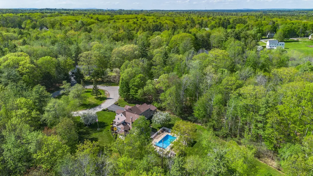 18 Herrick Road Gorham ME 04038