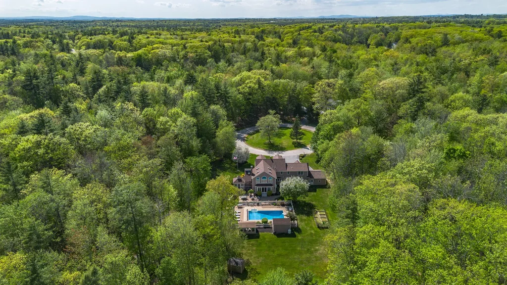 18 Herrick Road Gorham ME 04038