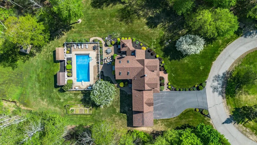 18 Herrick Road Gorham ME 04038