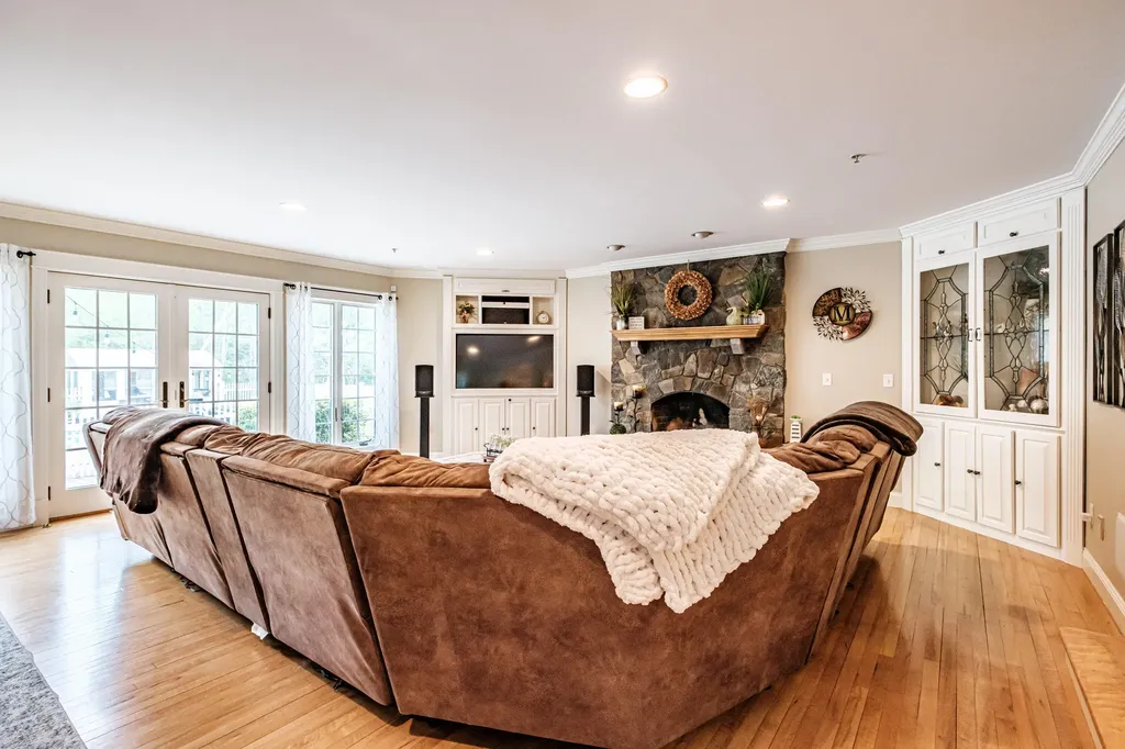 18 Herrick Road Gorham ME 04038