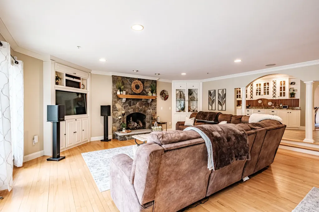 18 Herrick Road Gorham ME 04038