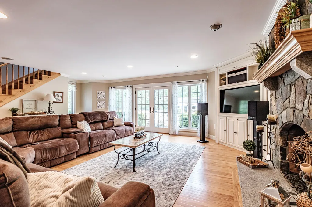 18 Herrick Road Gorham ME 04038