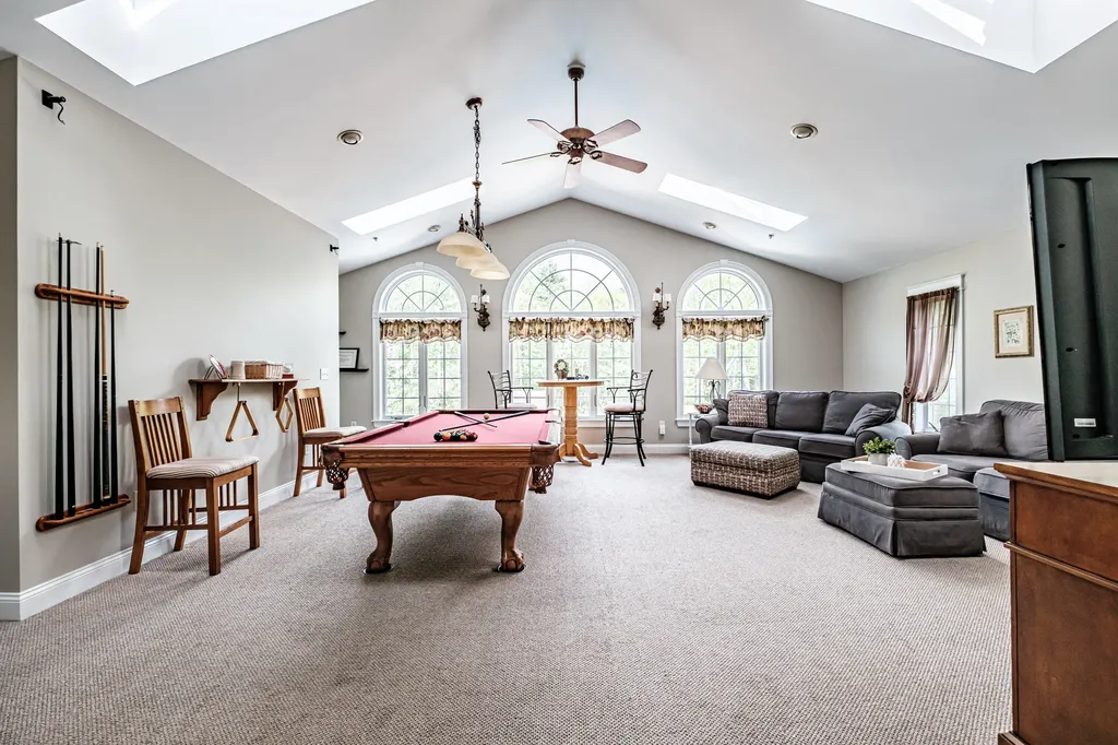 18 Herrick Road Gorham ME 04038