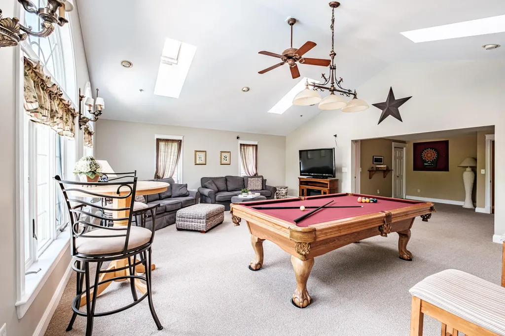18 Herrick Road Gorham ME 04038