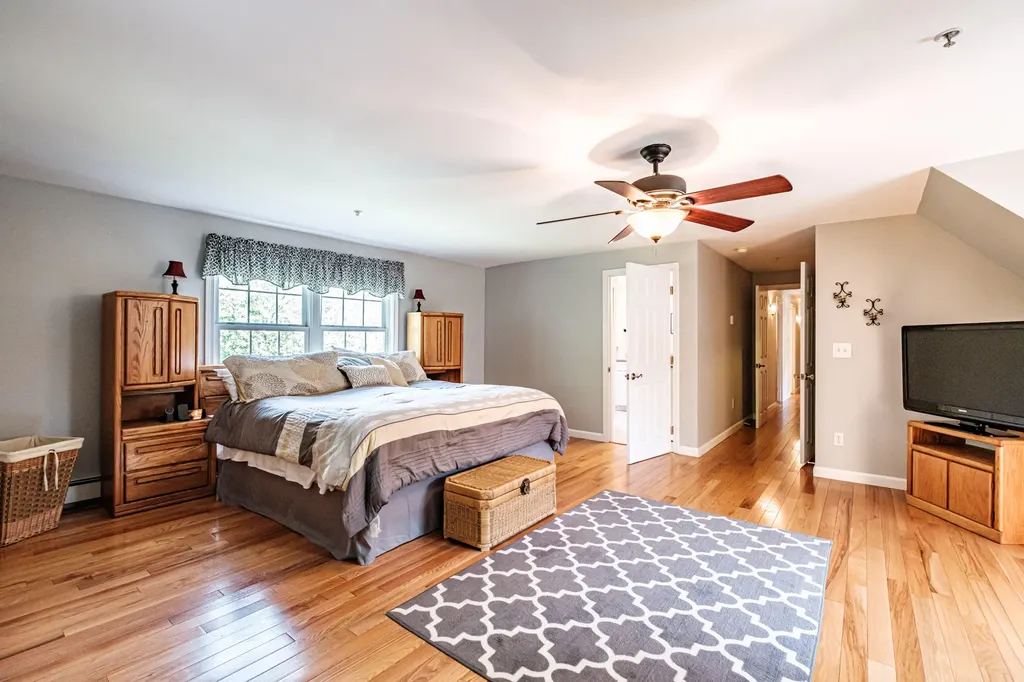 18 Herrick Road Gorham ME 04038