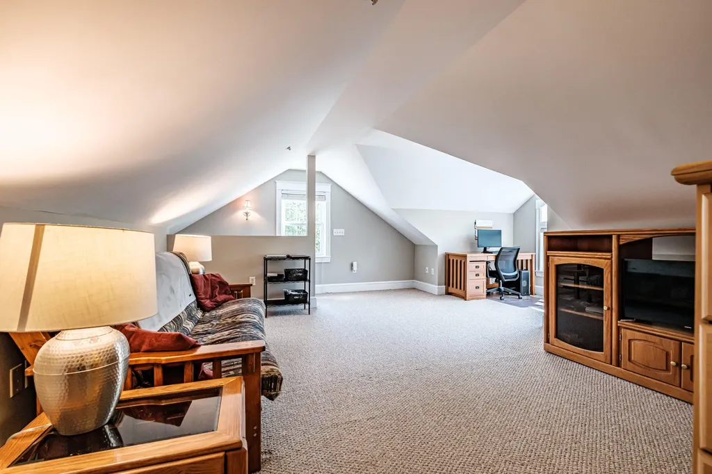 18 Herrick Road Gorham ME 04038