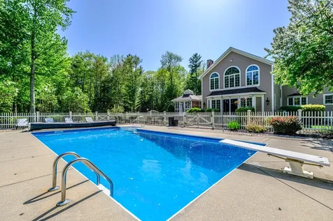 18 Herrick Road Gorham ME 04038